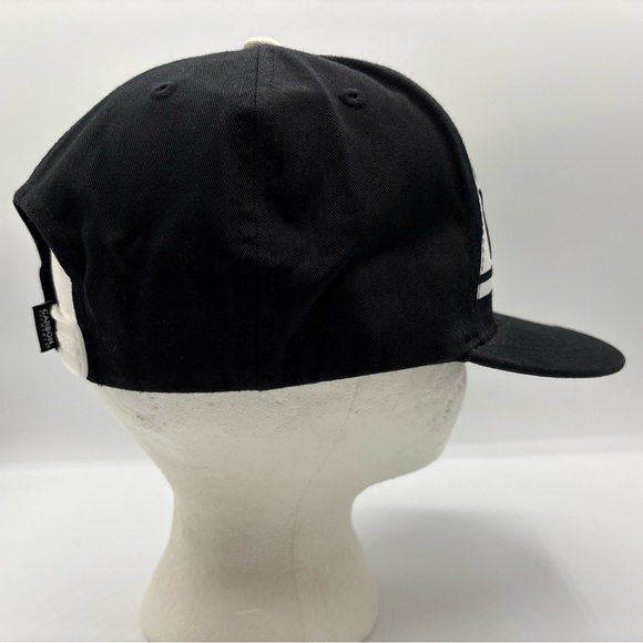 Carbon Elements Premium Headwear Men Black Embroidered 3 Star SnapBack Hat OSFM - Picture 10 of 15